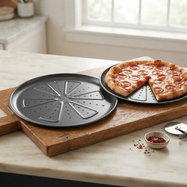 BPR-001_3.jpg Bandeja para Pizza Perforada Antiadherente Negra – Molde Redondo para Hornear Pizza Crujiente
