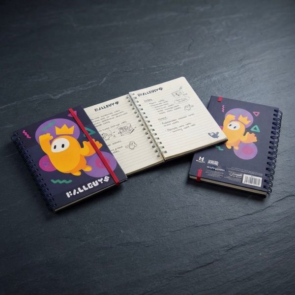 CFGHR-001_3.JPG Cuaderno A5 Anillado de Fall Guys con Tapa Rígida y Hojas Rayadas