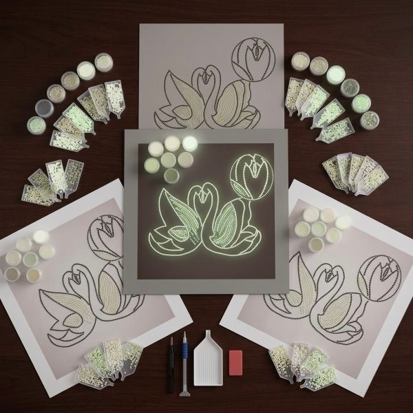 DPD-001_2.JPG Kit Diamond Painting Glow in the Dark 30x30 cm – Pintura con Diamantes de Gemas Sintéticas