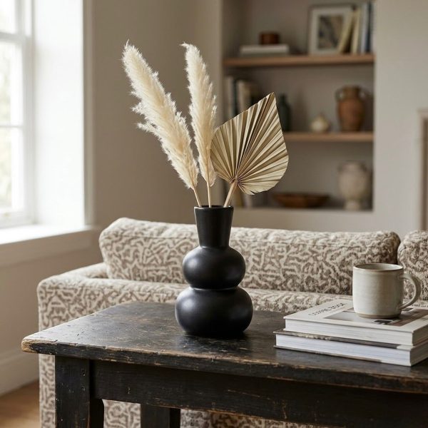 JDNC-001_2.jpg Small Black Decorative Vase
