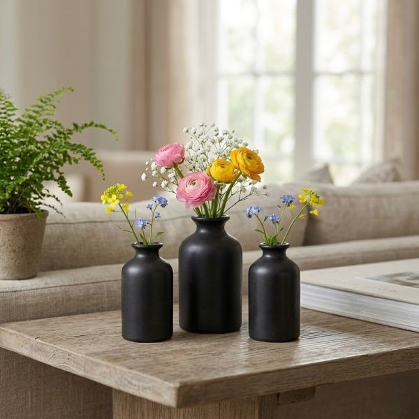 JDNP-001_2.jpg Medium Black Decorative Vase