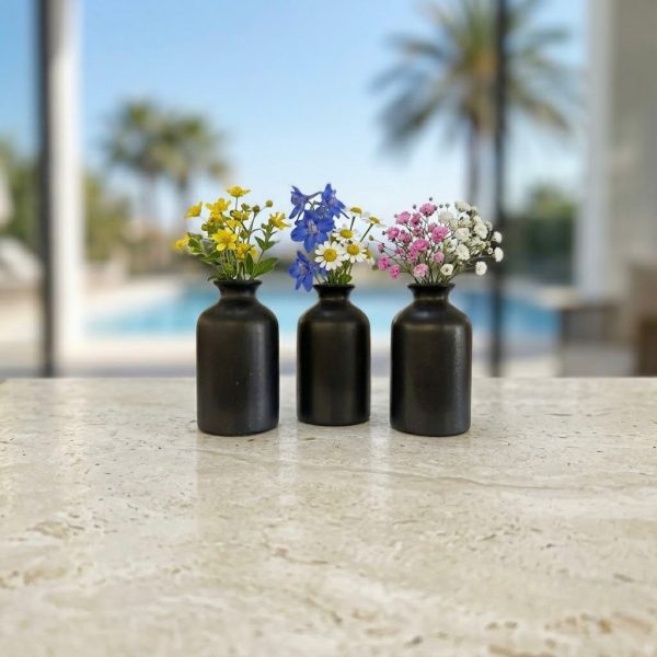 JDNP-001_3.jpg Medium Black Decorative Vase