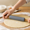 Palo de Amasar de Silicona Gris con Mangos de Madera | Utensilio para Repostería