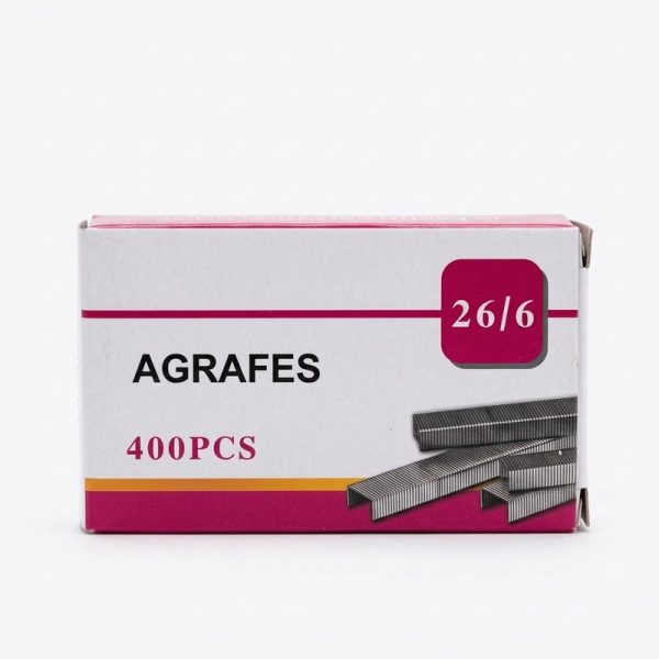 Detalle de la caja de 400 grapas de tamaño 26/6 incluidas en el set