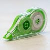 Detalle del corrector de cinta verde