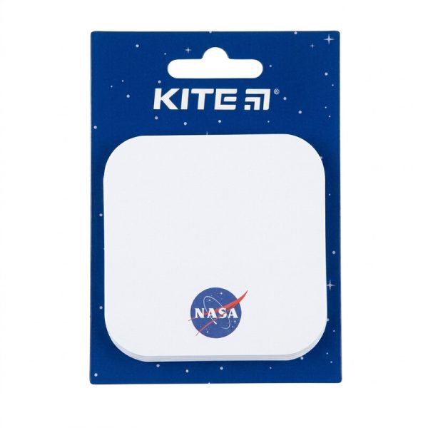 Bloc de notas blanco KITE NASA con esquinas redondeadas sobre cartón azul