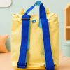 mochila-gato-amarilla-vista-trasera-web-wp Mochila infantil amarilla de gato con orejas y tirantes ajustables