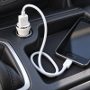 Cargador ExtraStar micro USB en uso en coche