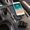 Kit cargador ExtraStar negro para casa y coche en uso